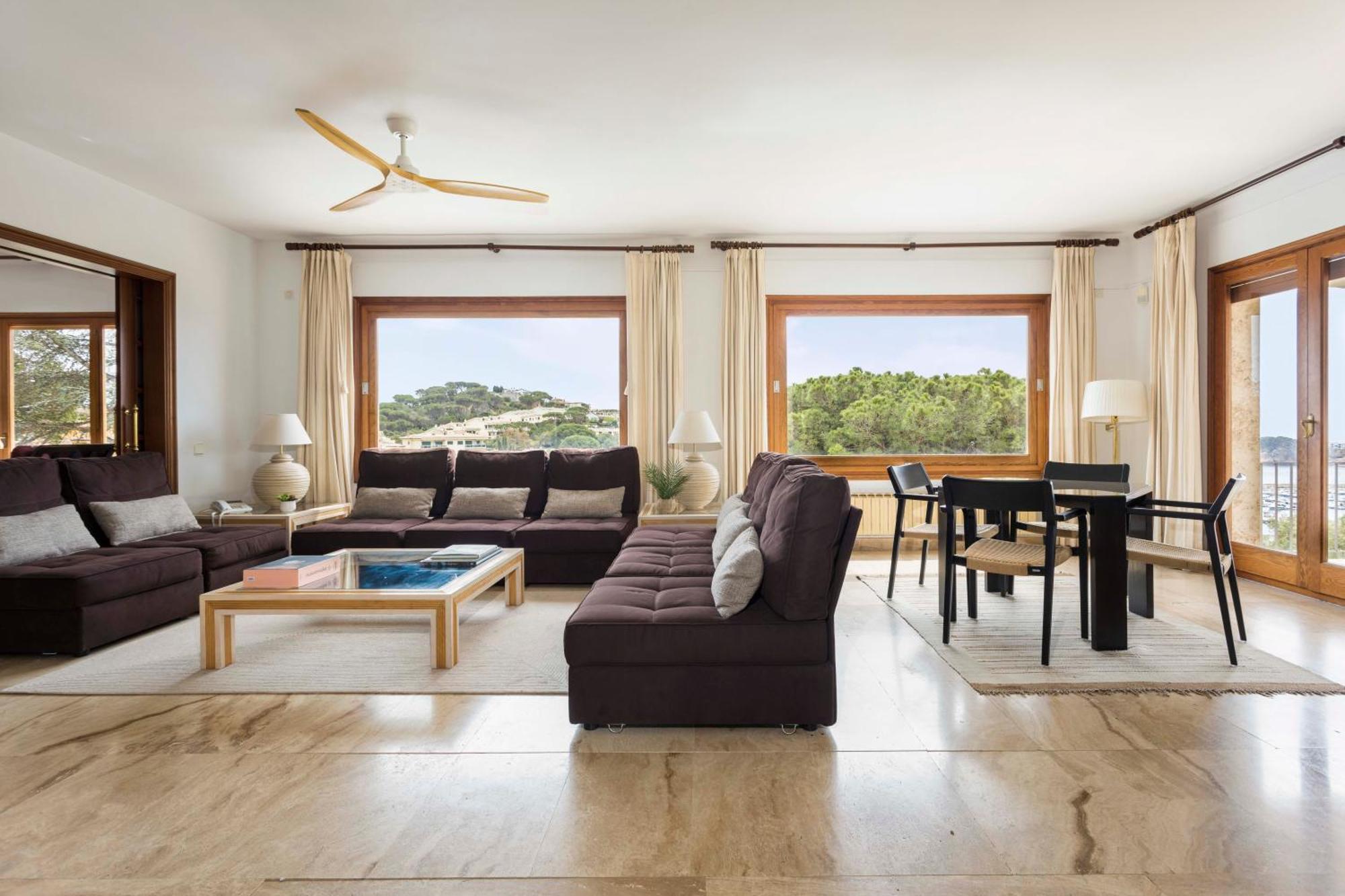 סאן פליו דה גיסולס Villa Maricel מראה חיצוני תמונה