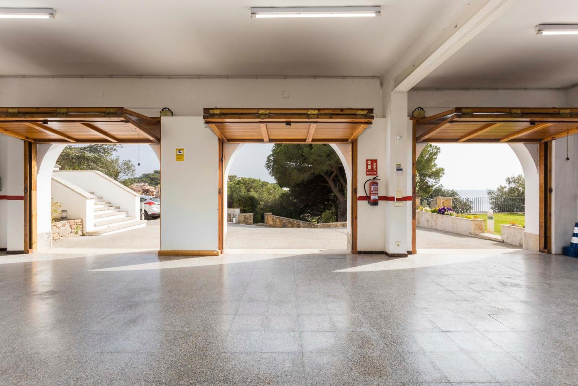 סאן פליו דה גיסולס Villa Maricel מראה חיצוני תמונה