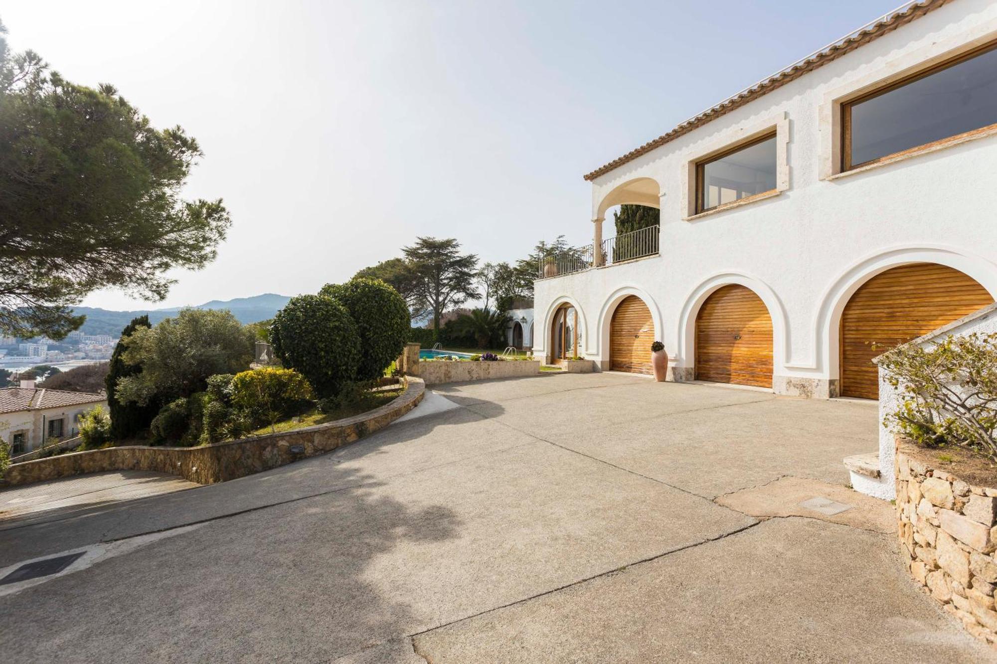 סאן פליו דה גיסולס Villa Maricel מראה חיצוני תמונה